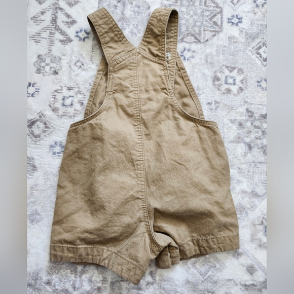 Old Navy Baby Boy's Overall Shorts 3-6 month - Picture 2 of 2